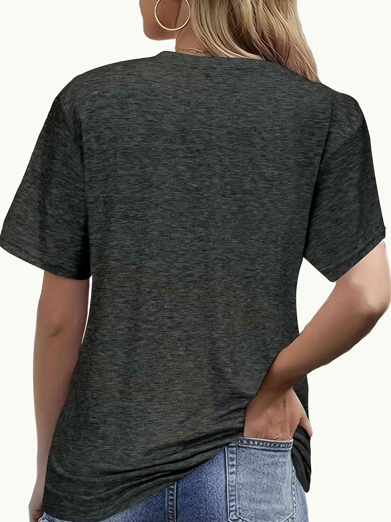 Women's Casual Heart Print T-Shirt - Lightweight Crew Neck Short Sleeve Top with Stylish Gradient Design, Perfect for Spring & Summer Wardrobe, Everyday Fashion | Heart Pattern Tee | Polyester Spandex Blend, Heart Tshirt