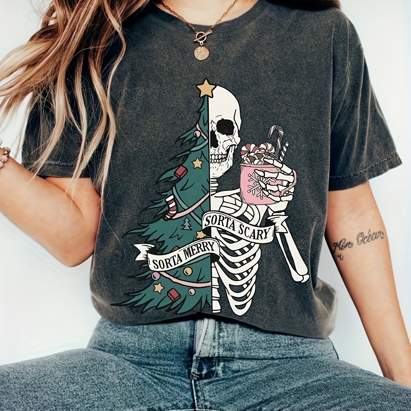 2024 Christmas Women's Graphic T-Shirt - Skeleton Santa & Holiday Design, Casual Round Neck Tee, Machine Washable, All-Season Comfort Fit, Christmas Tshirt, Festive Apparel, Festive Design, Comfortable Fit